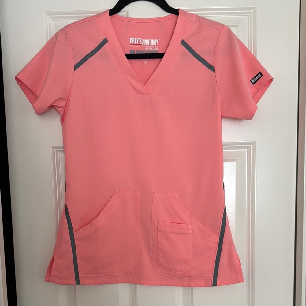 Grey's Anatomy Impact scrub set